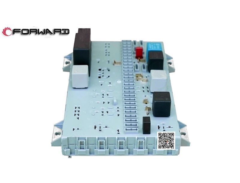81.25444.6060 中央电器装置板,Central electrical device board,济南向前汽车配件有限公司