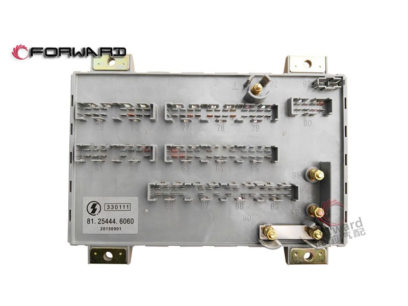 DZ9100586400 中央电器装置板,Central electrical installation board,济南向前汽车配件有限公司
