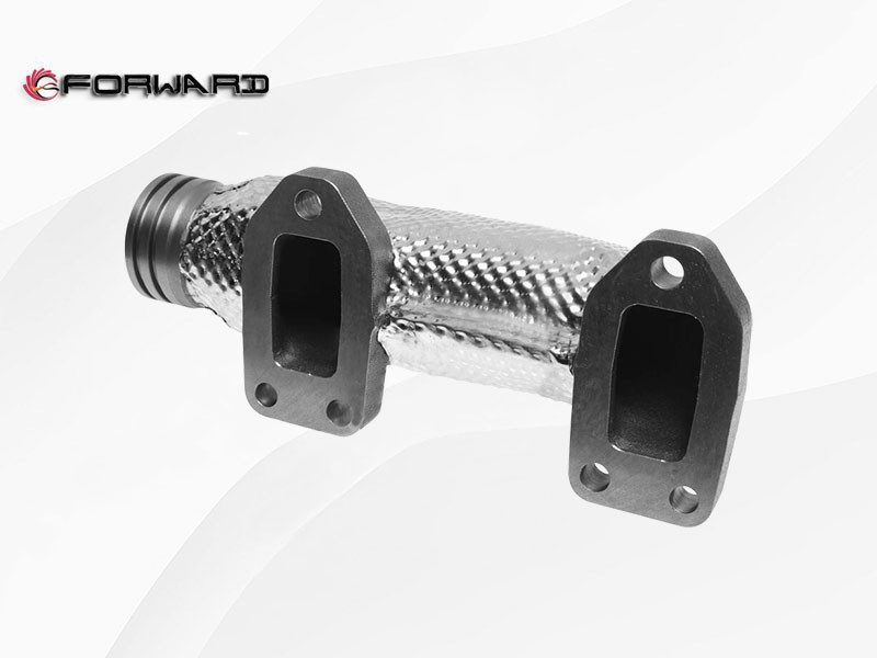 1007733009 后排气歧管 XQ047380,Exhaust manifold at the rear,济南向前汽车配件有限公司