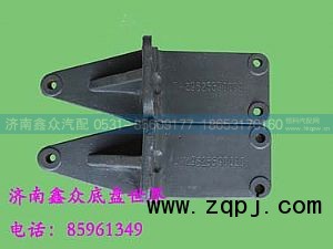,豪沃8*4发动机后支架,济南国桥汽车零部件有限公司