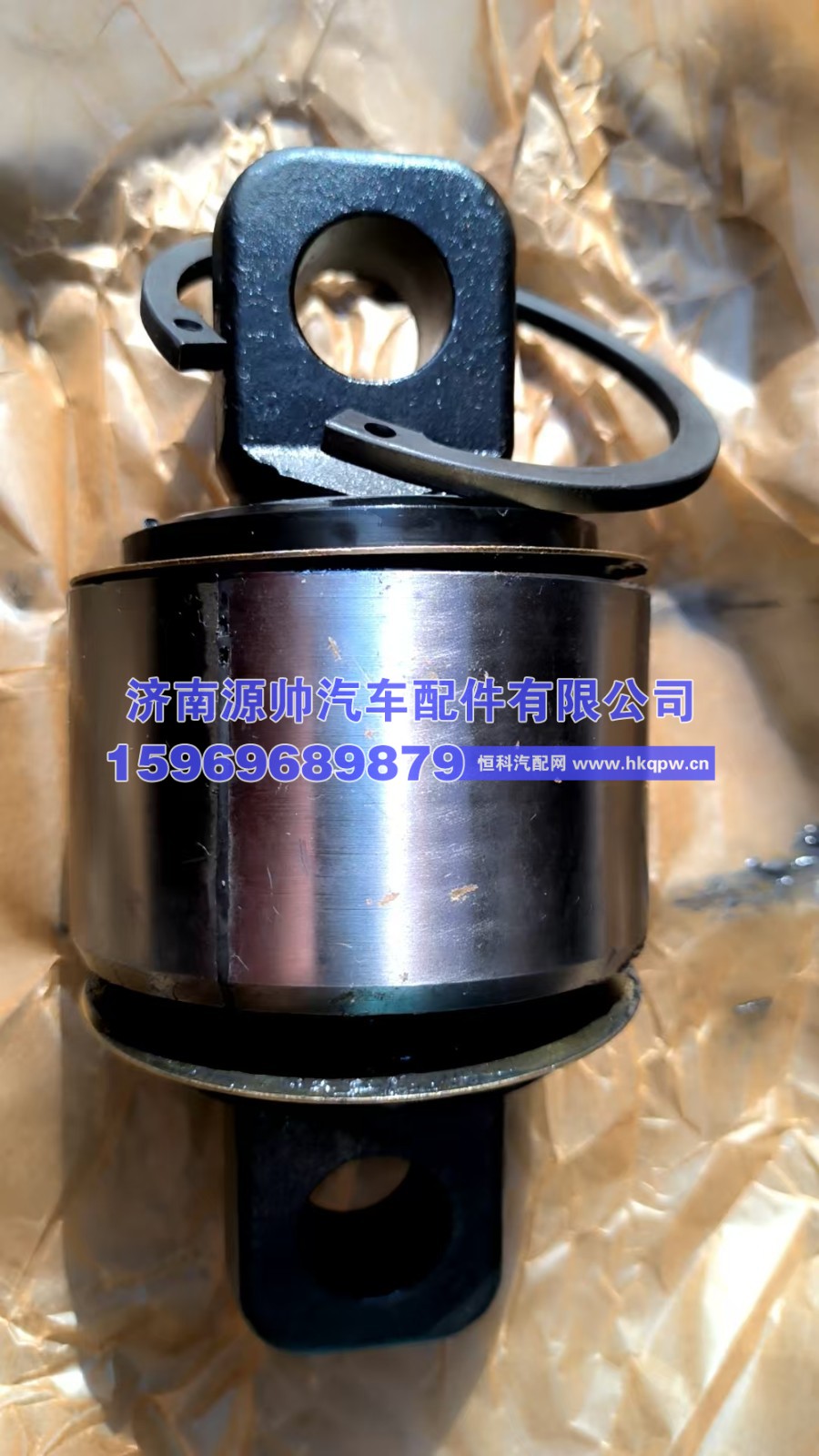 汕德卡推力杆胶芯98-62-152-2