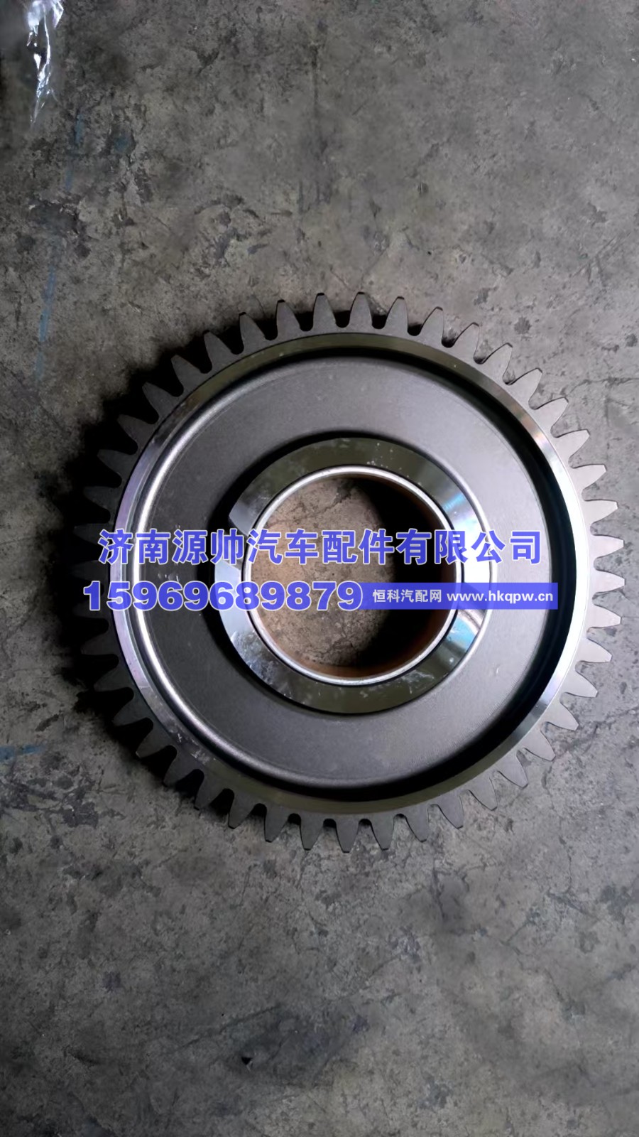 重汽曼前端中间齿轮   200-11306-5007
