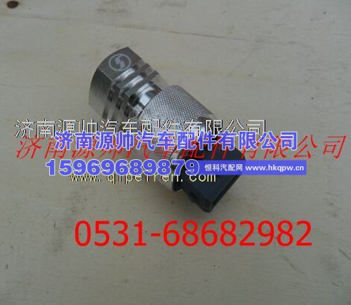 陕汽德龙F2000里程表传感器