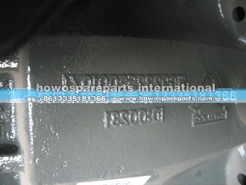AZ9232520010-520011,前簧后支架,济南冠泽卡车配件营销中心