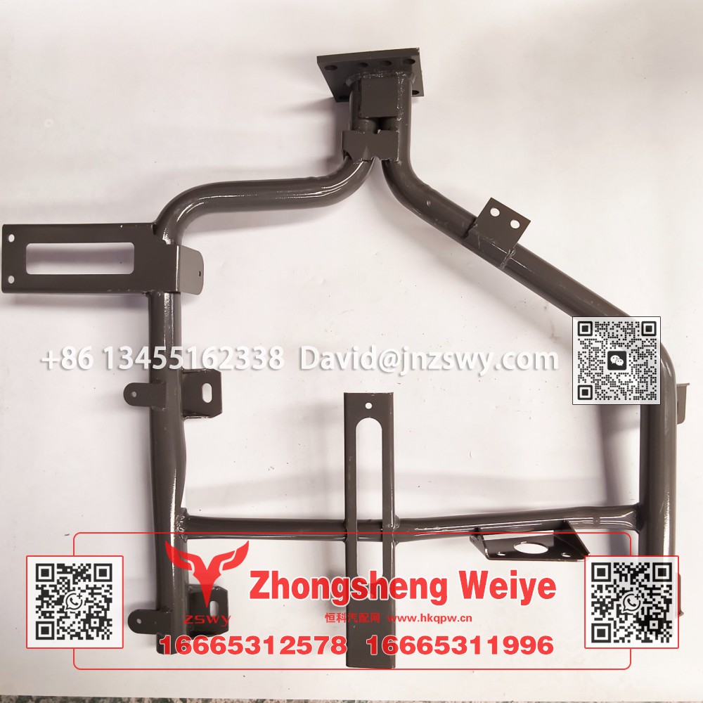 WG1671231060豪沃E7-N7右挡泥板支架 76×95×13 8.1kg