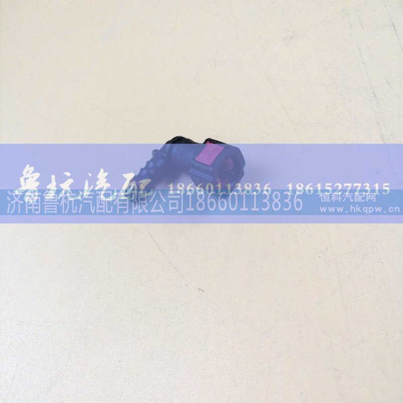 ,尿素接頭6.3-8x6彎,濟南魯杭汽配有限公司