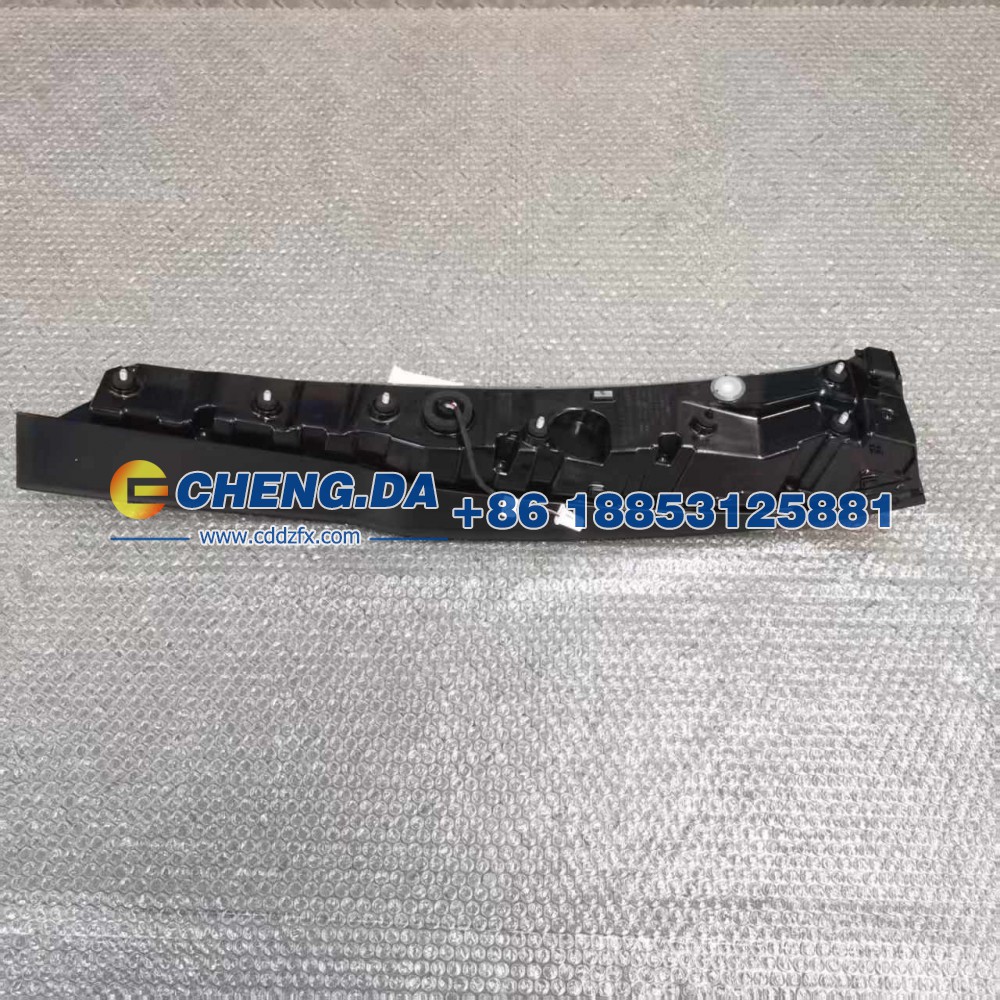 SZEA-4107100-00EAF左尾灯-霜银