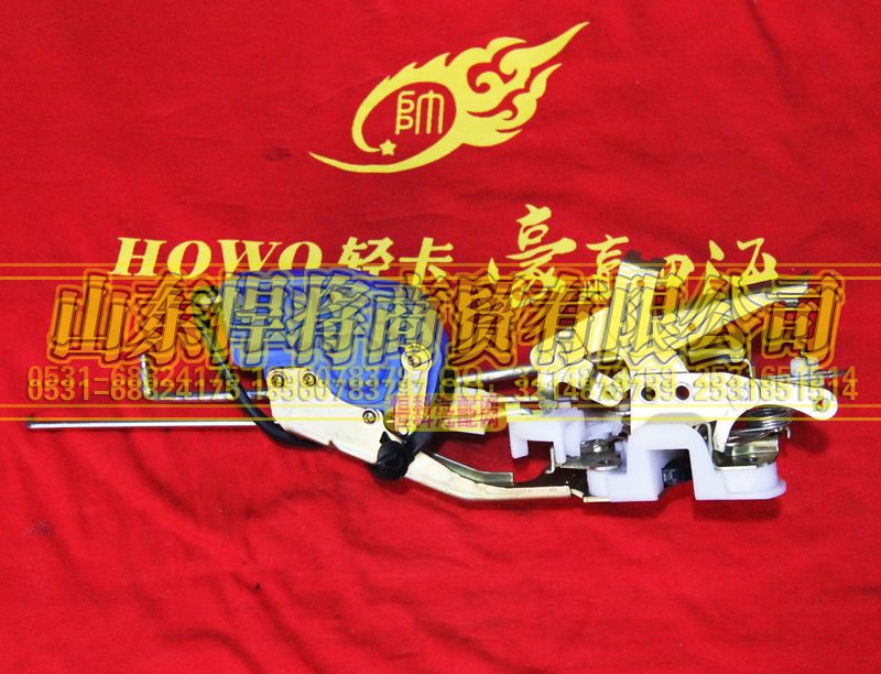 LG1611344003,HOWO豪沃輕卡門鎖+油箱蓋+點(diǎn)火鎖總成（12V 遙控）,山東悍將商貿(mào)有限公司