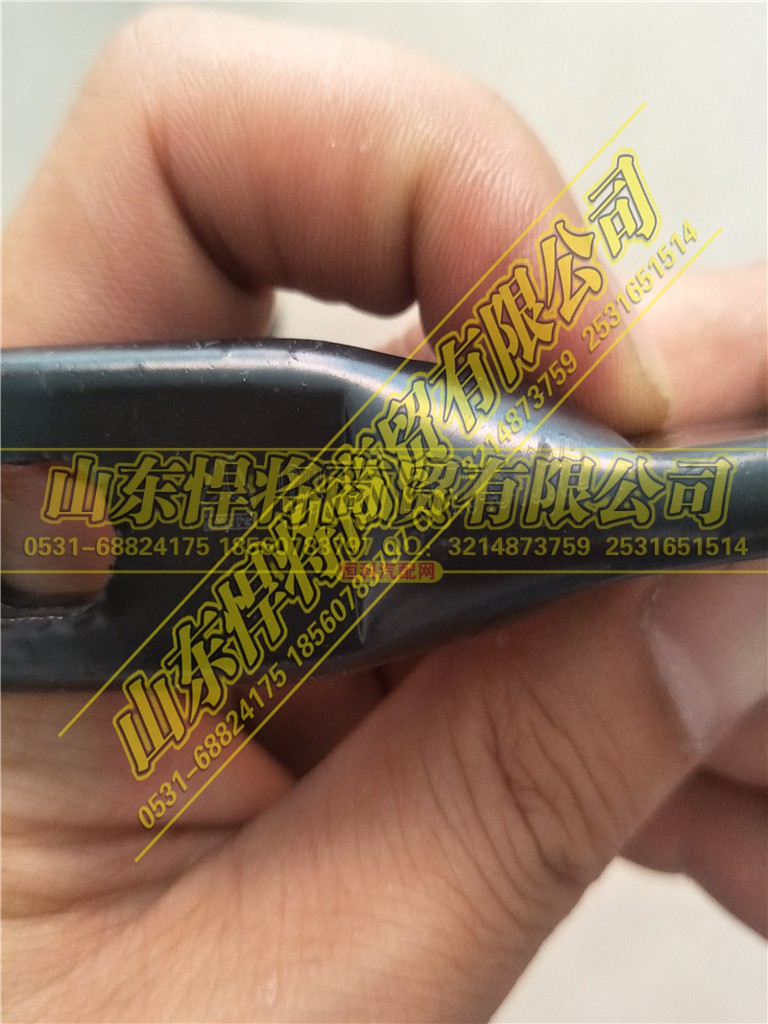 LG9704540062,HOWO豪沃輕卡排氣管支架,山東悍將商貿(mào)有限公司