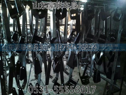 ,重汽豪沃 陕汽德龙  奥龙底盘配件轮胎,山东豪联车身制造厂