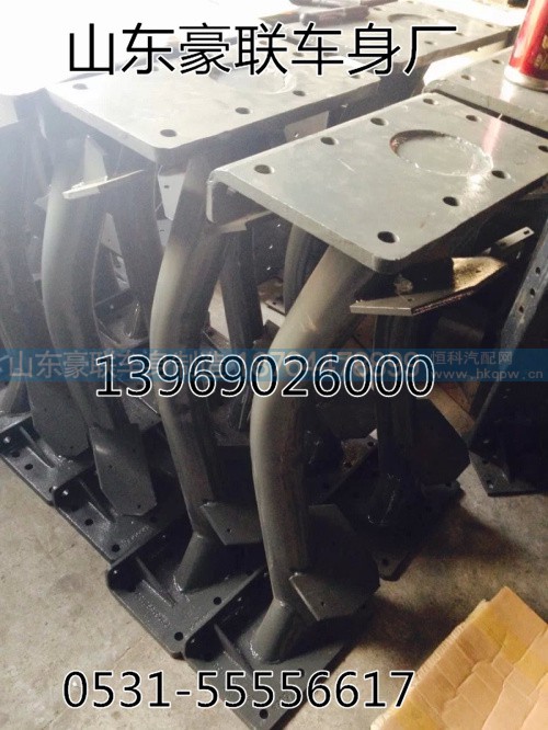 豪沃管状横梁总成德龙F3000管状横梁原厂背靠背梁,豪沃管状横梁总成德龙F3000管状横梁原厂背靠背梁,山东豪联车身制造厂