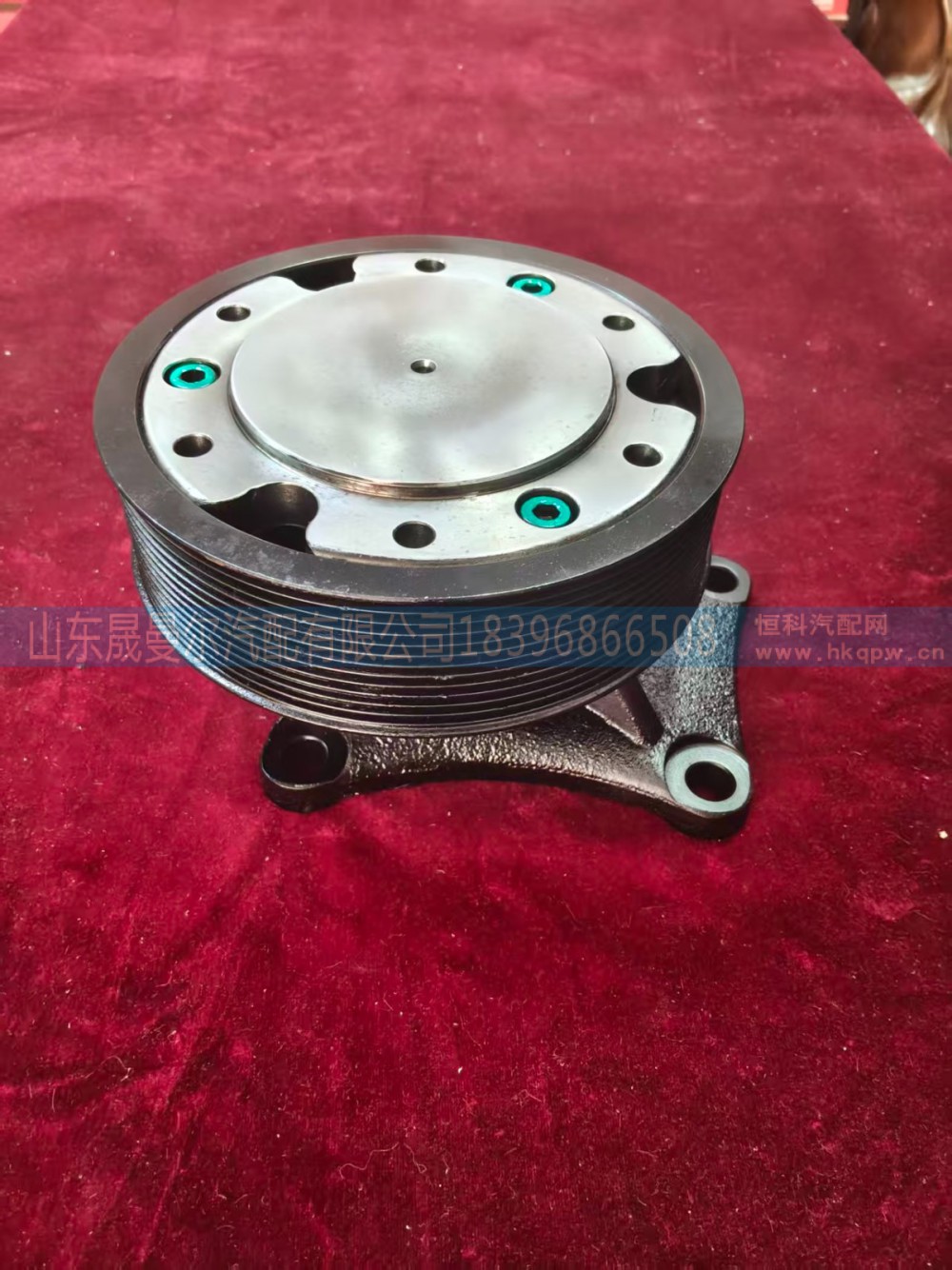 K13-1308300-06柳汽乘龙重卡  玉柴发动机风扇轴
