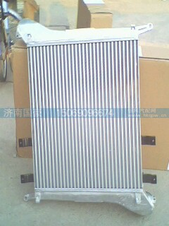 WG9125530130,豪沃10款中冷器,济南鼎立兴丞汽车配件有限公司