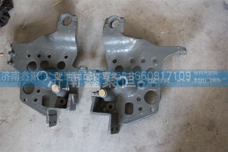 WG1682430336,HOWO 10款前懸翻轉(zhuǎn)支架 左,濟(jì)南鑫聚恒汽車配件有限公司