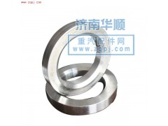 ,平衡轴油封内环,济南泉卡动力汽车配件有限公司