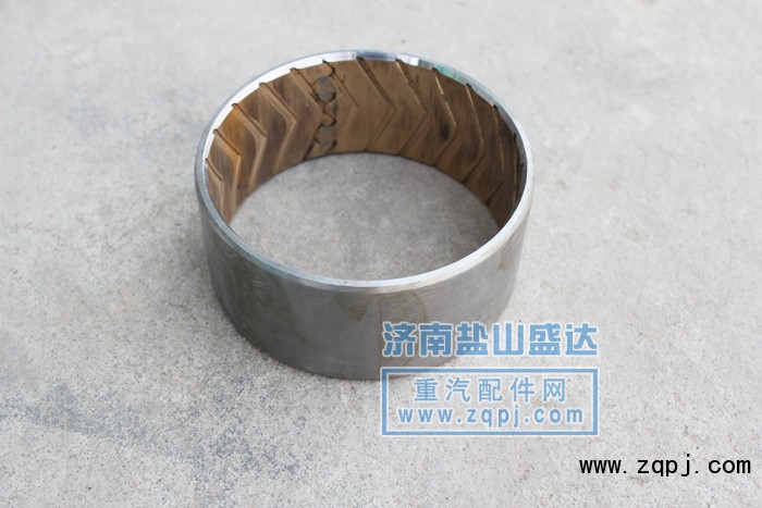 豪沃 平衡軸襯套 復合鋼 64高/