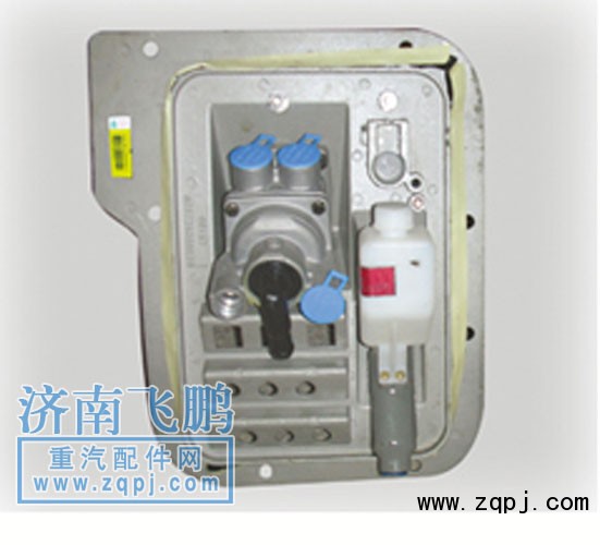 AZ9725360024,离合器踏板总成,济南冠泽卡车配件营销中心