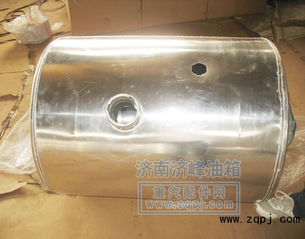 AZ9112550210,380L圆形油箱,济南济峰油箱厂