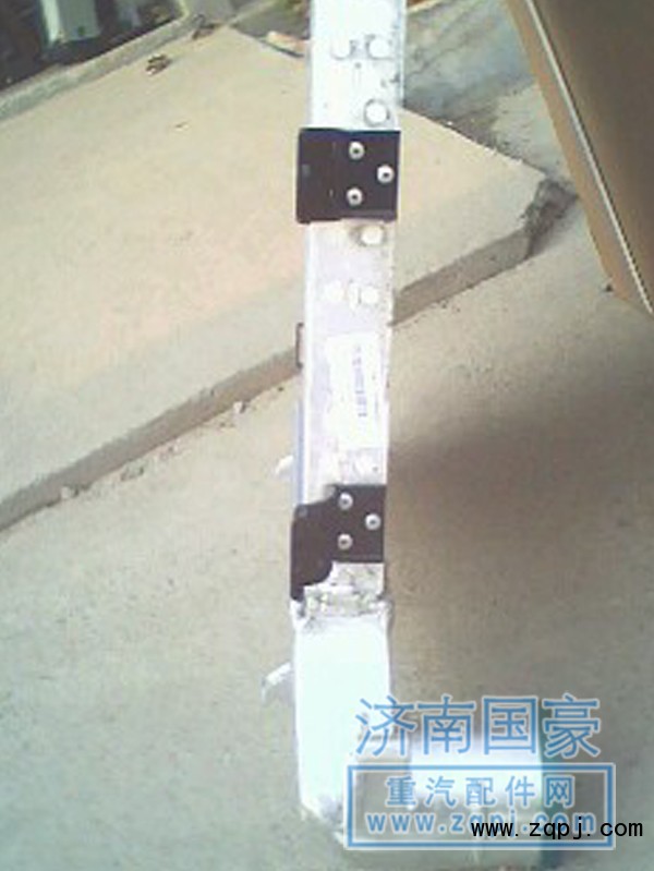 WG9725530270,中冷器,济南鼎立兴丞汽车配件有限公司
