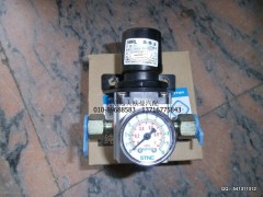 1145935680004,悬浮桥调压阀带表,北京远大欧曼汽车配件有限公司