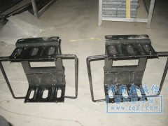 PW10G/53,上车踏板护罩支架,济南隆旭汽车配件有限公司