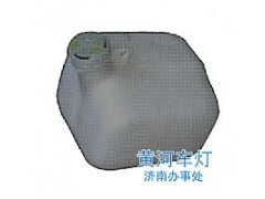 无,斯太尔喷水壶,济南黄河车灯经销处