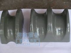 ,后钢板压板(精铸件),济南震鲁重汽配件有限公司