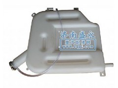 ,德龙后背膨胀水箱,济南盛永重型配件销售部
