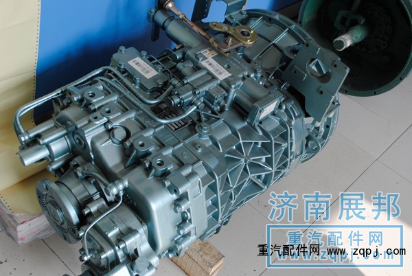 HW18709 19710 15710,变速器总成,济南冠泽卡车配件营销中心