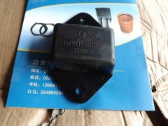 DZ9114521012,,济南博通重汽备件库