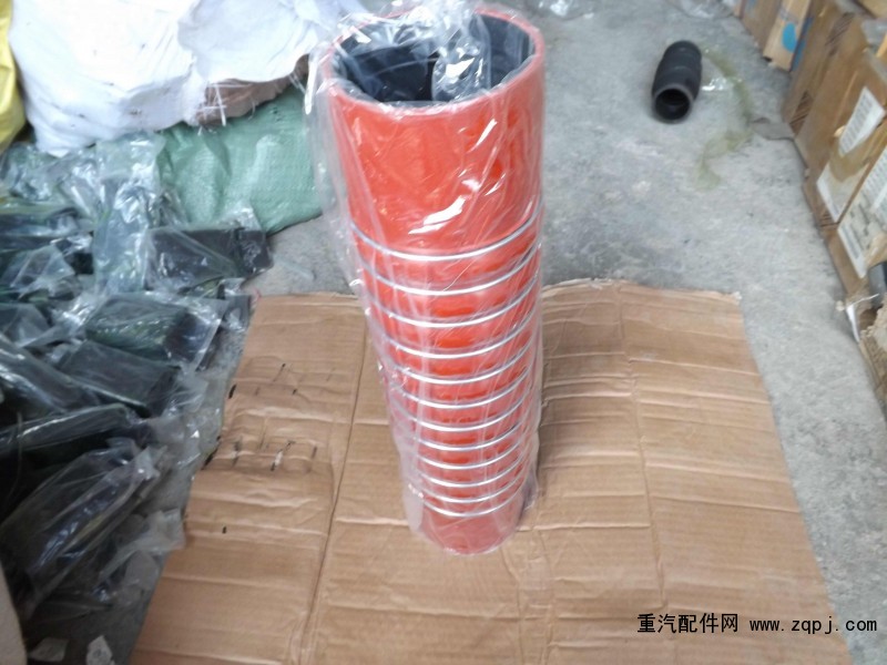 DZ93259535315,,济南博通重汽备件库