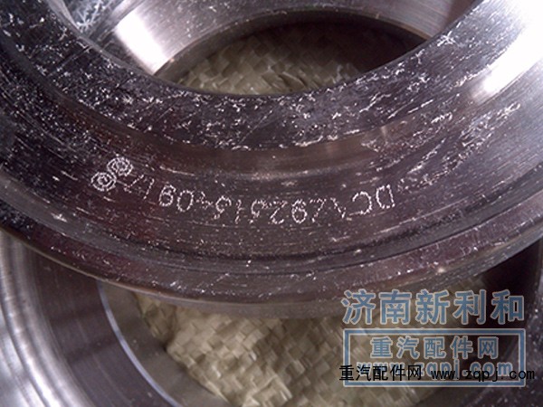 ,STR后轮油封座圈,济南新利和汽车配件有限公司