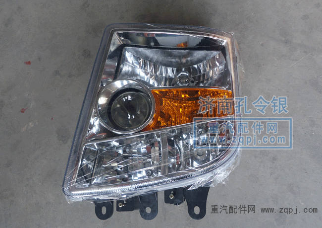 前大灯总成NZ9525720008价格499
