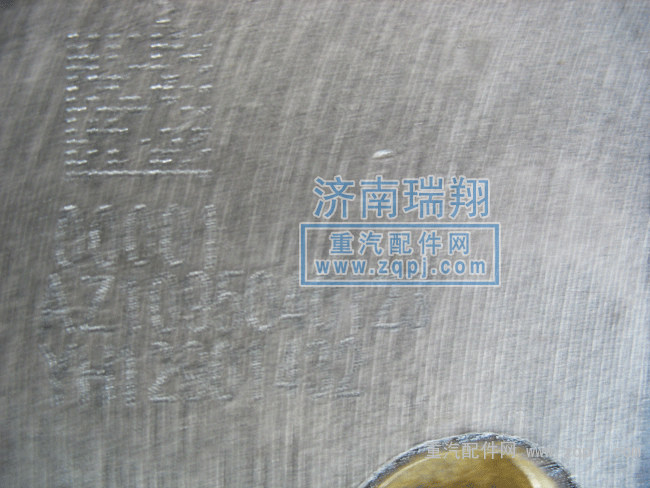重汽汽缸盖AZ1095040123