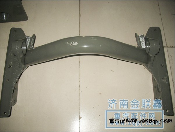 WG9131590033,管状横梁,济南金联鑫重汽配件中心库