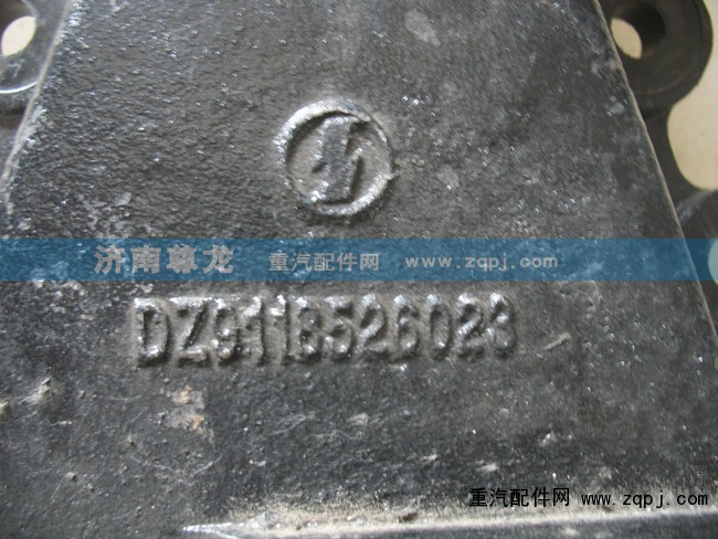 DZ9118526023,陕汽德龙F3000前钢板左后支架,济南尊龙(原天盛)陕汽配件销售有限公司