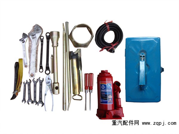 EQ1118GA随车工具EQ2102随车工具