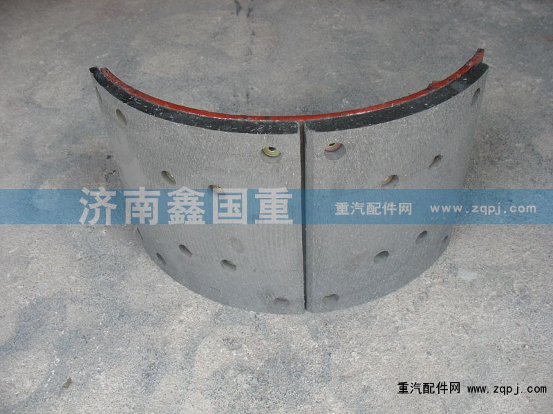 ,德龙后制动蹄,济南德百汽车配件厂