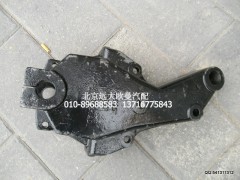 H0292190031A0,二桥左板簧前支架,北京远大欧曼汽车配件有限公司