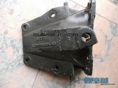 H0292190034A0,H0292190034A0前簧后支架（左）,北京远大欧曼汽车配件有限公司