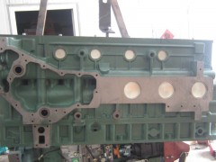 AZ1096010033,缸体,展鸿汽配有限公司（原展翼）