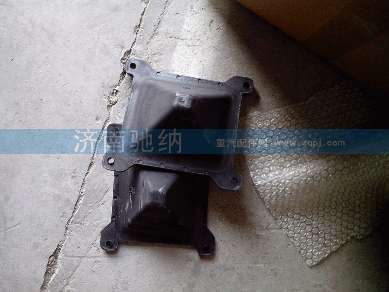 65935-270 吊耳缓冲块 曼桥用