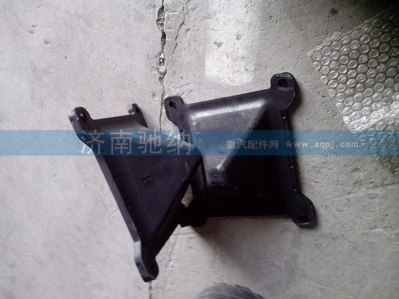 65935-270 吊耳缓冲块 曼桥用