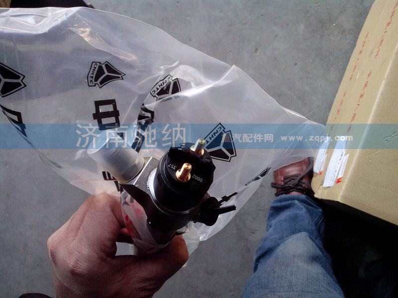 VG1034080002 喷油器总成 国四发动机用