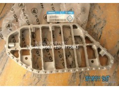 1B22084510016,右下踏板垫奇兵,北京远大欧曼汽车配件有限公司
