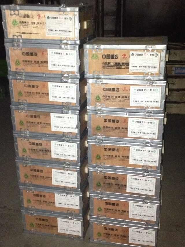 VG1560130080A,WABCO双缸空压机,济南福地重汽配件销售中心