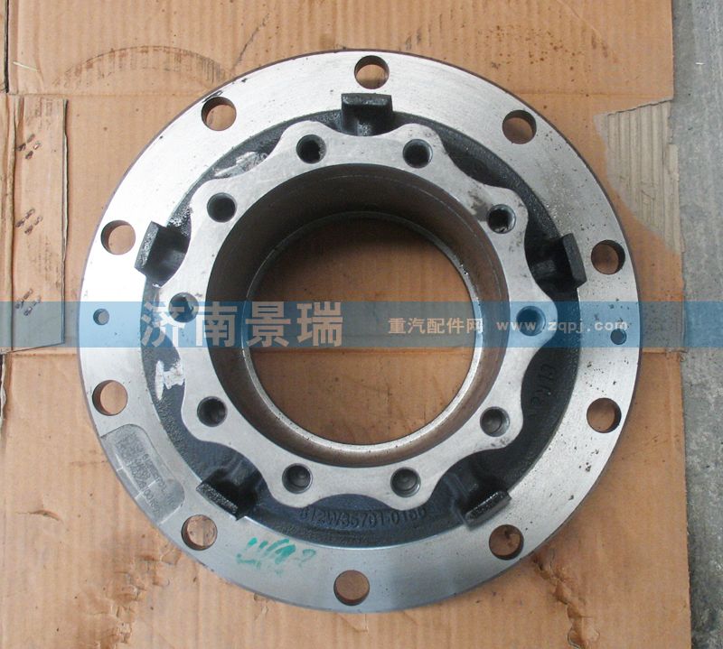 812W35701-0156,后轮毂（MCY13),济南景瑞重型汽配销售中心