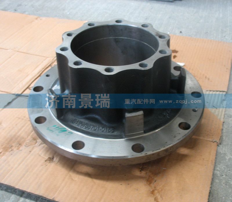 812W35701-0156,后轮毂（MCY13),济南景瑞重型汽配销售中心