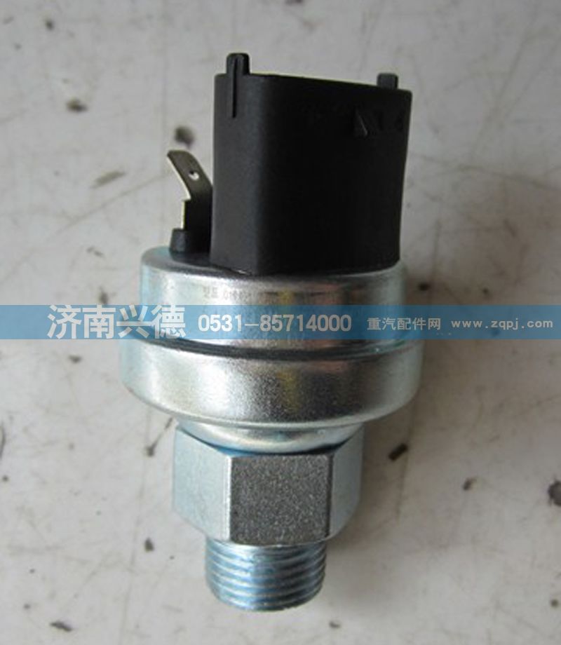 912600080875,机油压力传感器（潍柴）,济南市兴德重汽商贸有限公司