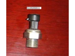 VG1092090311,电子式机油压力传感器,济南仰山重型汽车配件有限公司